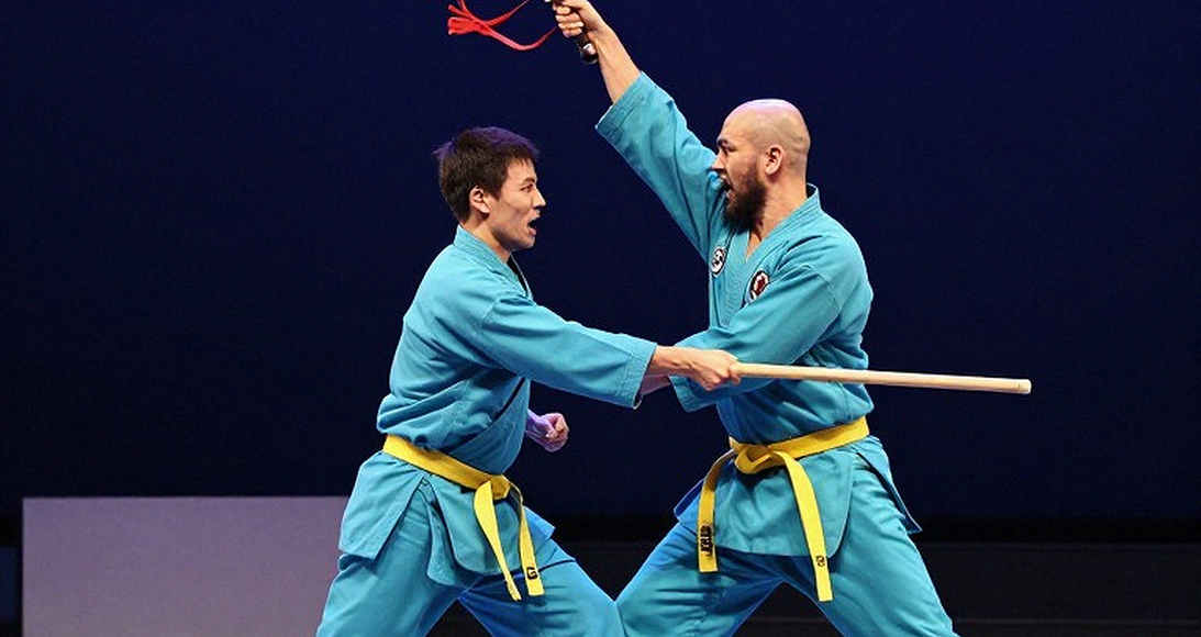 Trần Thị Cẩm Tú, tấm bạc karate thế giới và ngã rẽ hạng cân ở tuổi 17