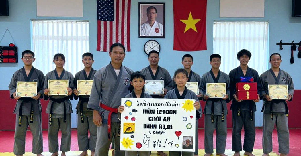 Inside a Vietnamese Fighter's Comeback Fight: Fourteen Months Out, Three Rounds, and What My Notebook Recorded Inside a Vietnamese Fighter's Comeback Fight: Fourteen Months Out, Three Rounds, and What My Notebook Recorded