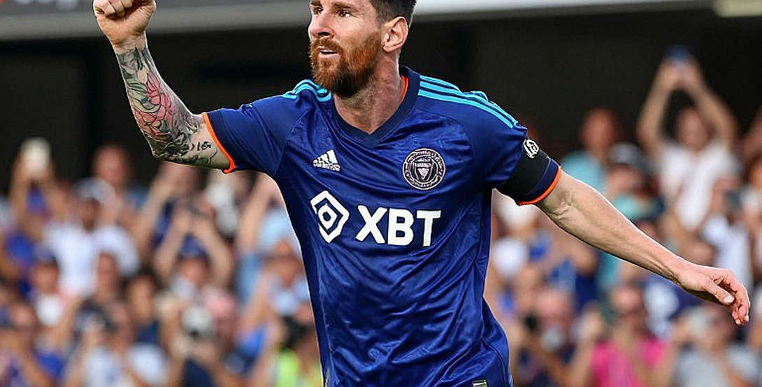 Zirkzee thay Brobbey: Canh bạc số 9 của Hà Lan và khoản tiền FIFA không ai nhắc