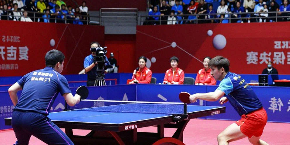 Ủy ban lâm thời ba người và sáu tháng đếm ngược của bóng bàn Ấn Độ