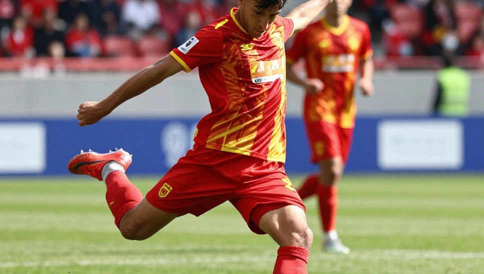 Bermúdez Returns to Liga MX After 9 Years: 12 Minutes, One Shot and the Veteran Management Problem Bermúdez Returns to Liga MX After 9 Years: 12 Minutes, One Shot and the Veteran Management Problem