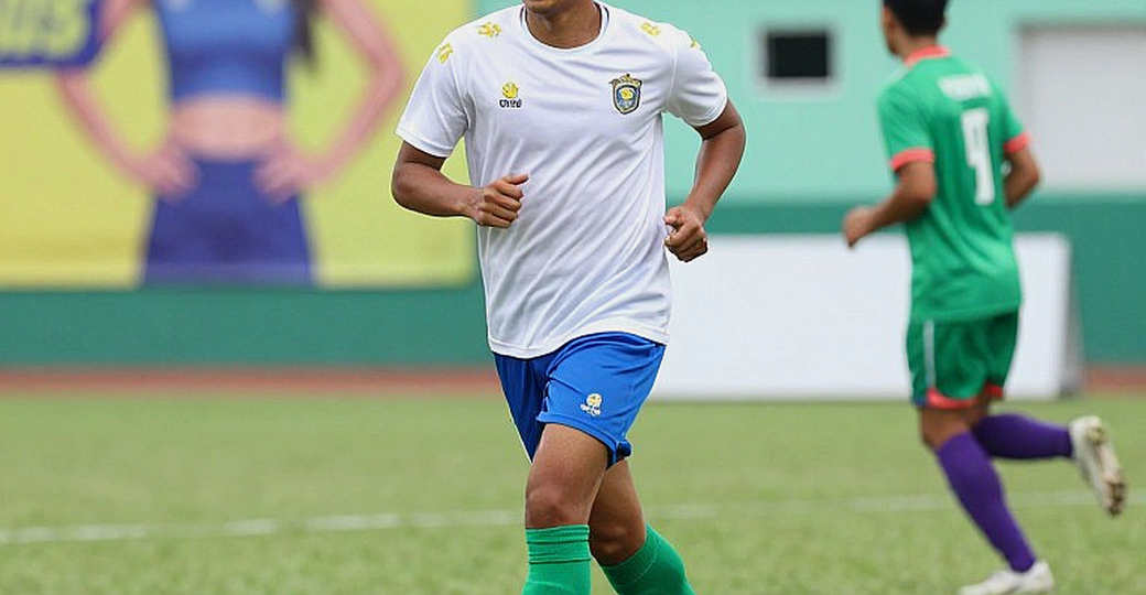 Đoàn Văn Hậu lĩnh án treo 4 trận V.League: suất lên tuyển không mất, nhưng độ sắc bén thì có