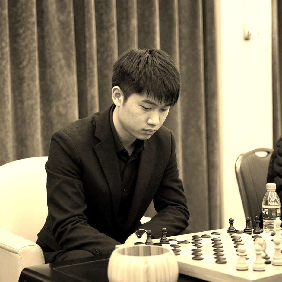 Khai cuộc Scotland: Từ nước cờ bị lãng quên đến cú sốc Kasparov và cách hóa giải của HLV Mikhalchishin