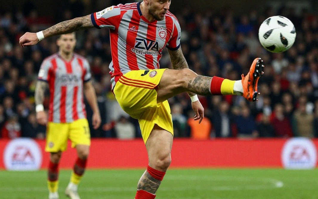 Ngày cuối chuyển nhượng: Man City chi 60 triệu bảng cho Ndiaye, Everton đón Balogun và Grealish