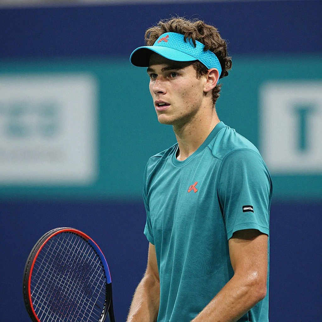 Phân tích dữ liệu tennis: Phong độ bất ngờ của tay vợt Việt Nam tại các giải lớn châu Âu