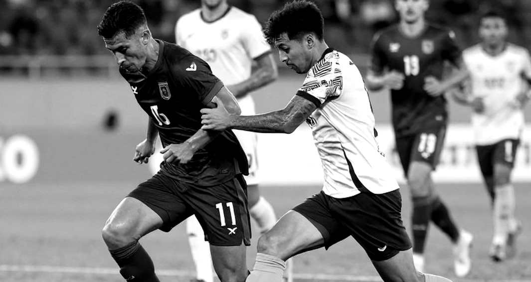 Dean James, 93% Passing Accuracy, and the Gap Nobody Counts in the Eredivisie Dean James, 93% Passing Accuracy, and the Gap Nobody Counts in the Eredivisie