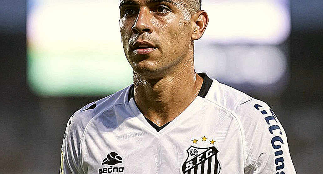 Juventus bị phạt 10.000 euro sau khi cổ động viên phá phút mặc niệm Mazzola Juventus bị phạt 10.000 euro sau khi cổ động viên phá phút mặc niệm Mazzola