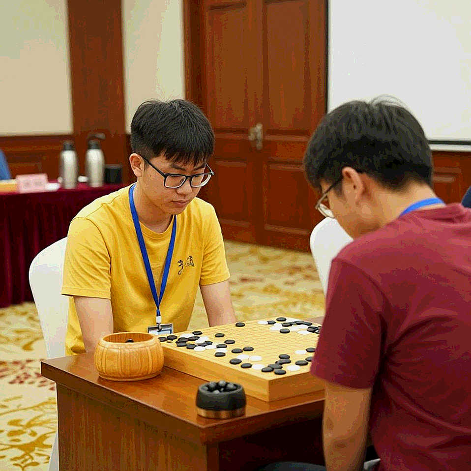 Phân Tích Cờ Vua Cho Thấy Không Có Thông Tin Về Trận Đấu: Rào Cản Dữ Liệu Trong Các Giải Đấu Quốc Tế